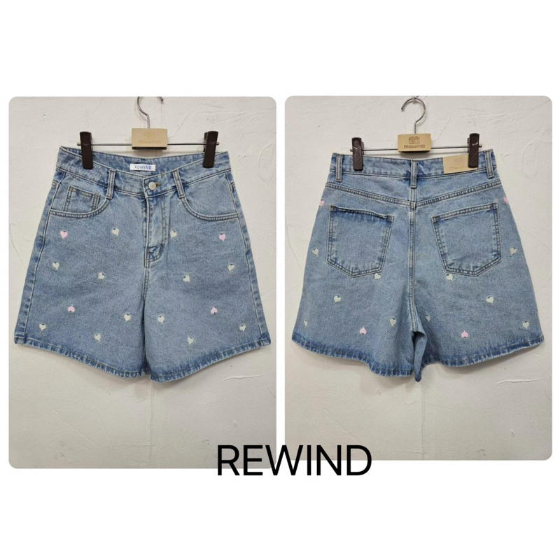 ⋆sᴛᴀʀs ⋆ 𝗞𝗥 正韓直送 REWIND 錄音機 滿版刺繡愛心 可愛 短褲 牛仔短褲 收音機
