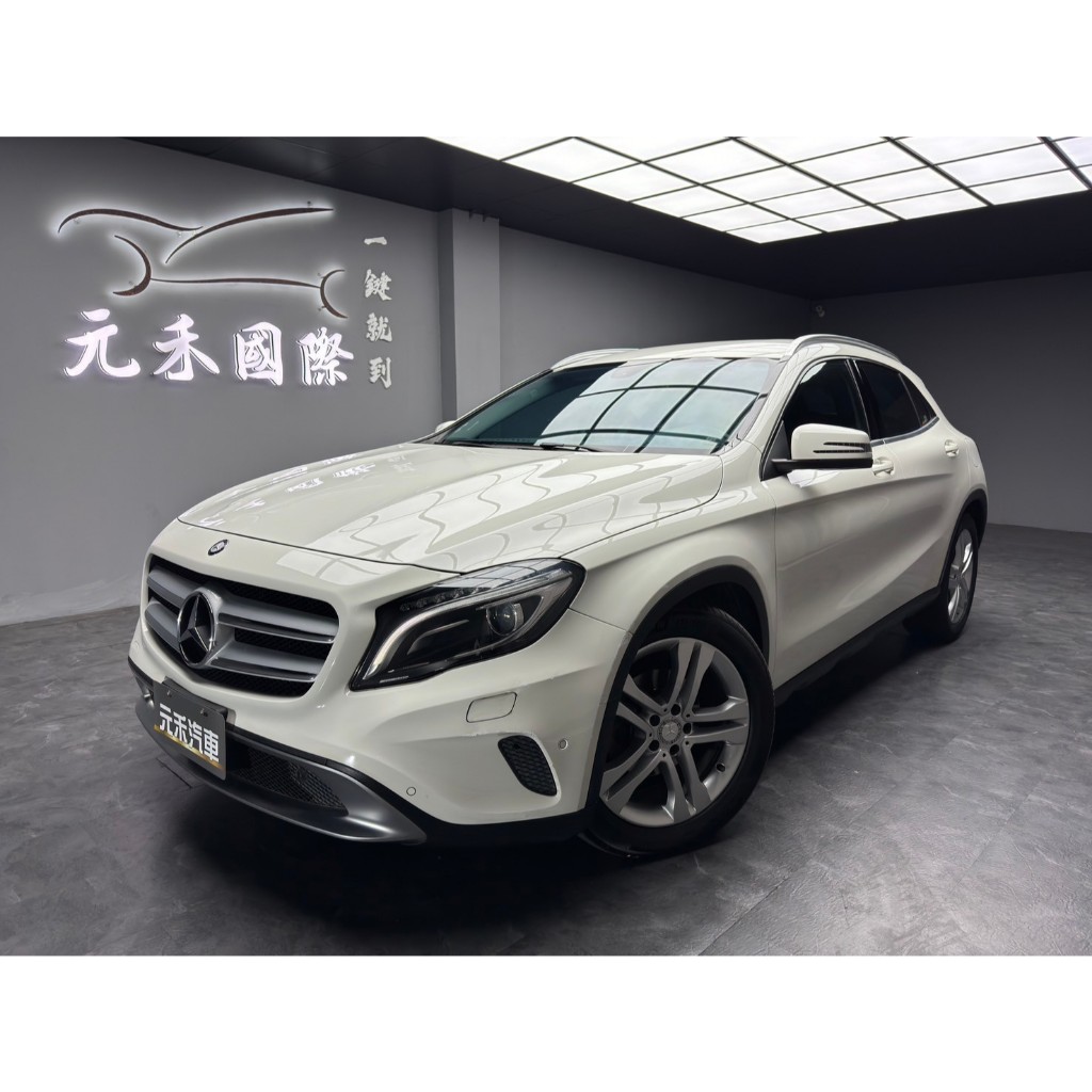 2015 X156 M-Benz GLA-Class GLA200 1.6 汽油 純淨白