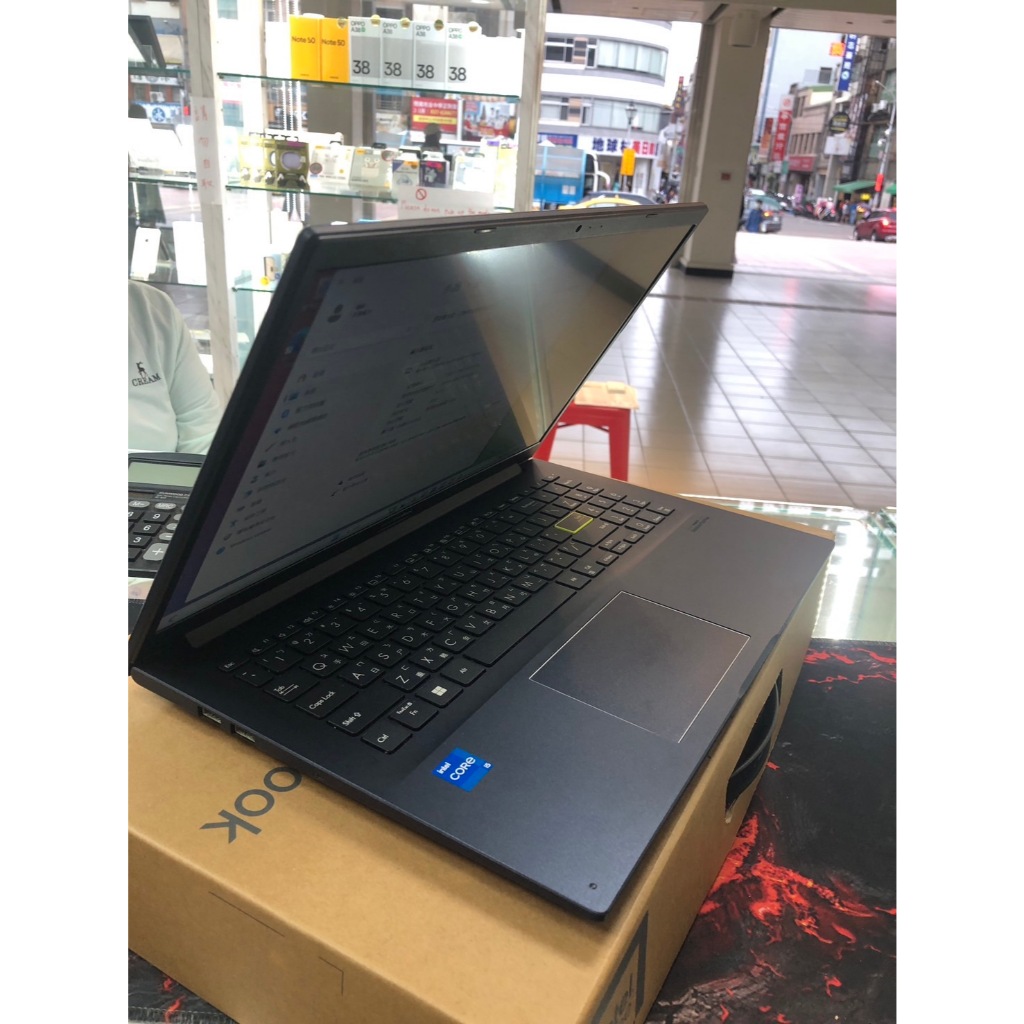 快速發貨降價免運中🔥 ASUS VivoBook X513E 15.6吋 W11 二手筆電 追劇 繪圖 文書處理 公務用