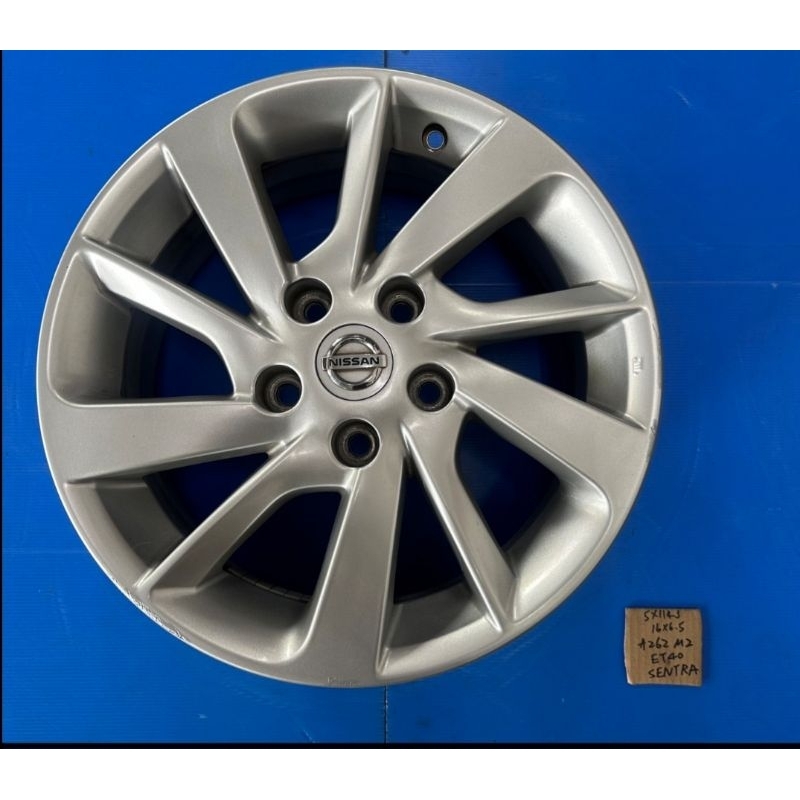 裕隆 日產 SENTRA 原廠16吋鋁圈（泰和輪胎）
