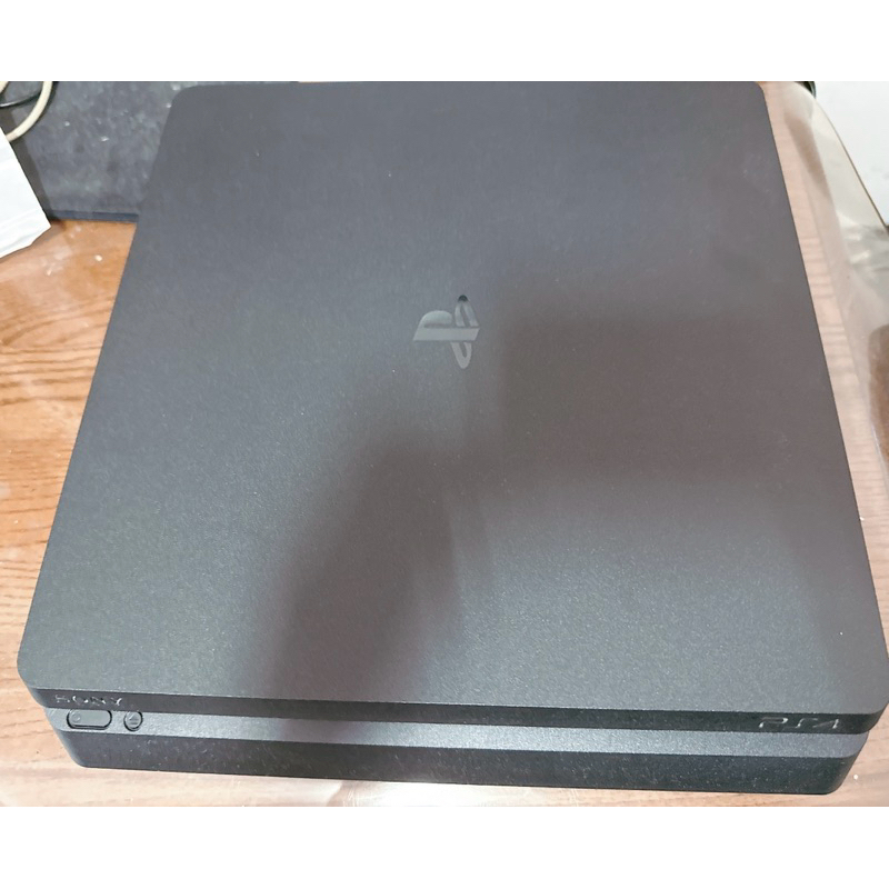 二手 PS4主機/型號CUH-2218B系列/1TB 附原廠手把 附原廠外盒🔈下標前詳閱商品描述