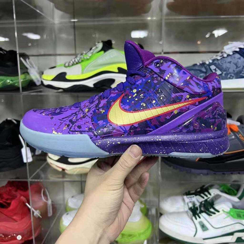 《全新寄賣》Nike Kobe 4 大師之路 紫 US8.5 有原盒 全新
