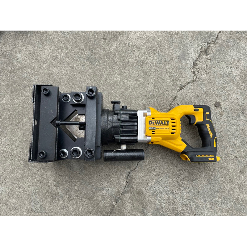 二手 DEWALT 得偉 DCS 388改裝60v 高效率快速切斷無刷 液壓 油壓 角鐵切斷機 角鋼剪斷機可以切6mm厚