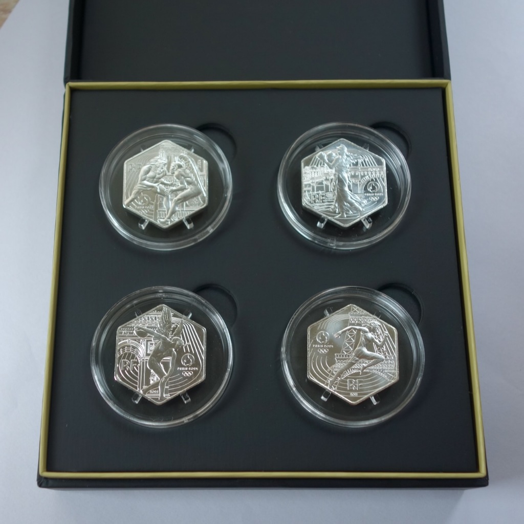 2024巴黎奧運 官方套幣 限量紀念幣 10歐元 禮盒 六角形 法國 Paris 2024 周邊 收藏品 紀念品 異形幣