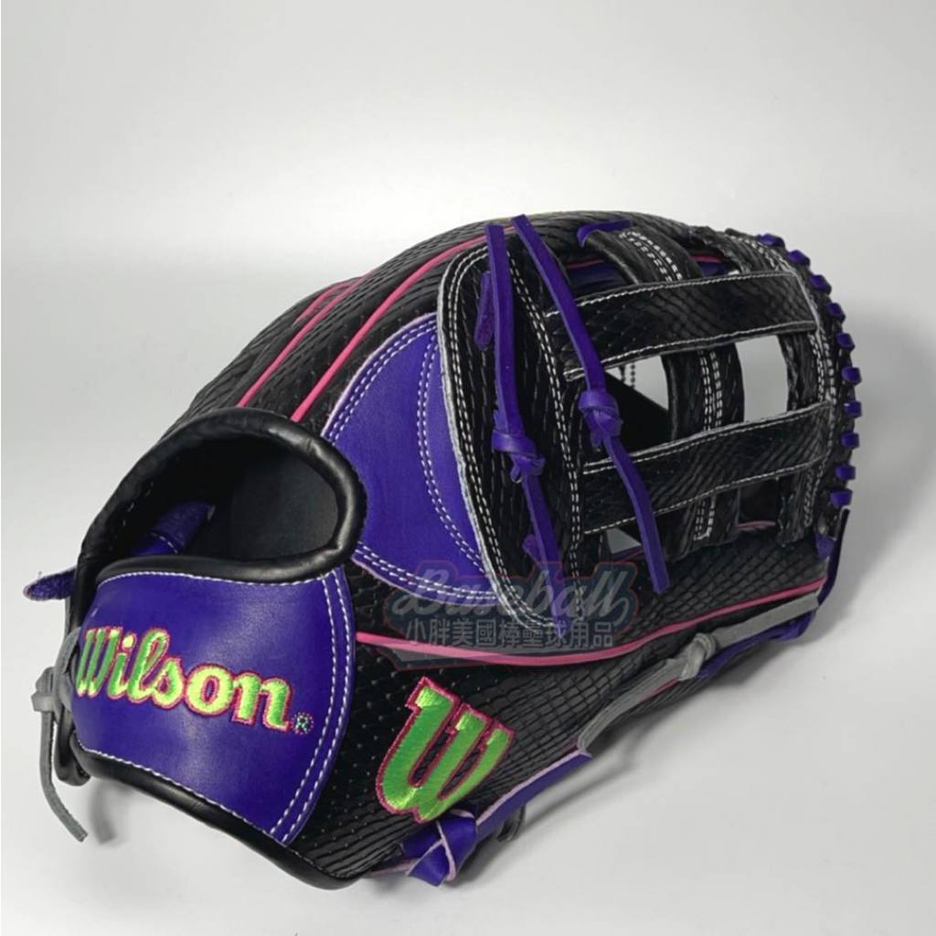 (小胖美國棒壘) 現貨,店家訂製款美規 Wilson A2000 1799 12.75" 外野手手套, 棒球 壘球 適用