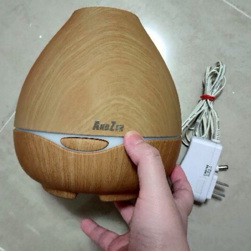 二手精油香氛水氧機如圖