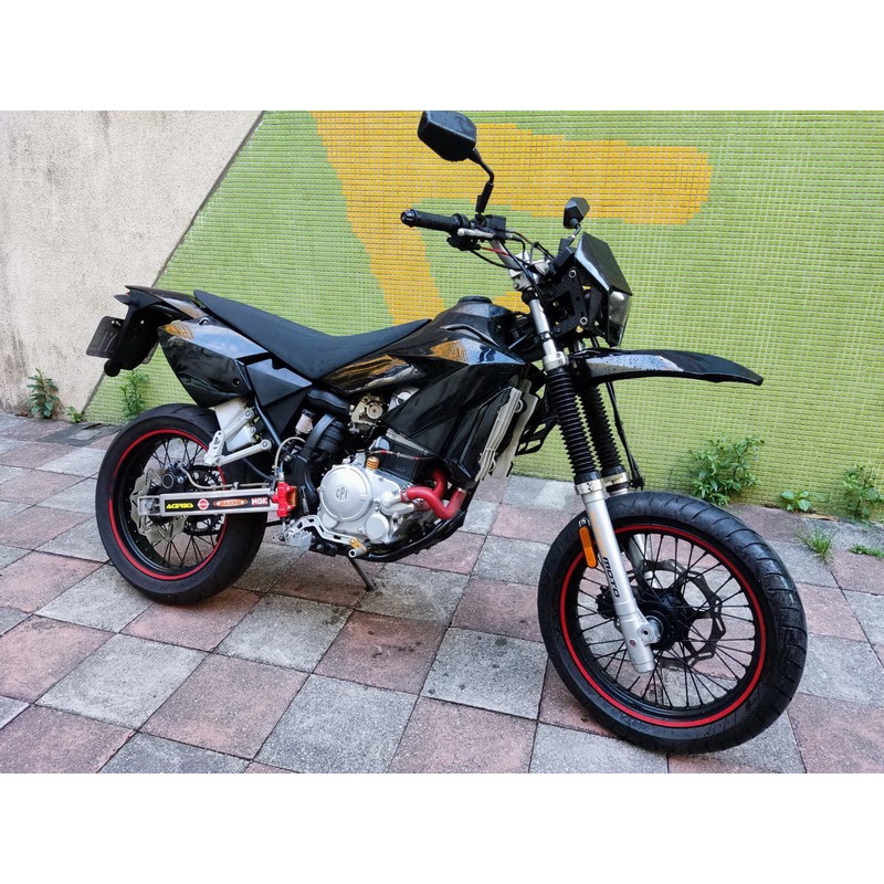 CPI SM250化油版林道勁速越野車有喜歡的加緊腳步