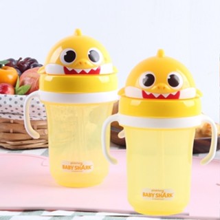 韓國 Baby Shark 鯊魚寶寶 吸管杯 300ml【快速出貨】安全防迴流 嬰兒吸管水壺 兒童水壺 水杯 兒童學習杯