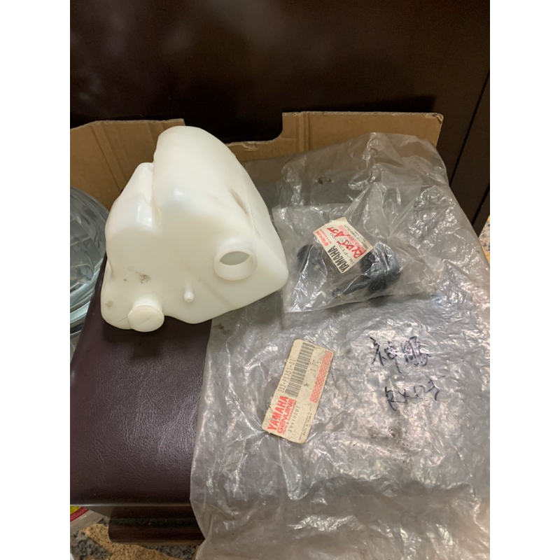 名劍.野狼.川崎.野馬.銀座.戰馬.雄獅.萬山.B1.KHS.BS.RG.GP125..RX125.萬山.神鵰.機油箱