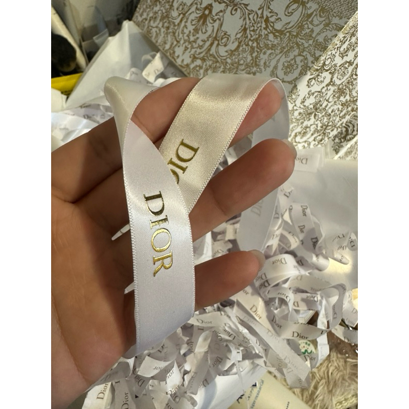 迪奧Dior DIOR 燙金專櫃白色緞帶 專櫃正品 緞帶 紙花 出清 專櫃 包包 禮物 錢包 收納 送禮 白金 絲綢