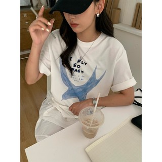 現貨 女裝 字母 燕子 I FLY SO FAST 寬鬆 短袖 上衣 韓國女裝款示 hooozen jennie