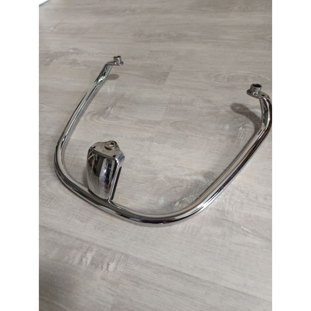 售sym三陽原廠fiddle 125後扶手 二手