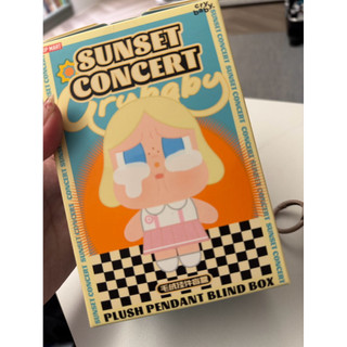 PopMart泡泡瑪特Cry Baby哭娃掛件 sunset concert確定款矇綠