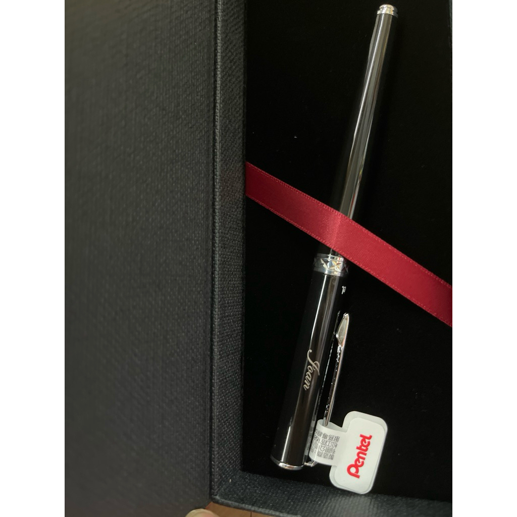 飛龍牌 鋼珠筆 黑軸 K611A-AT