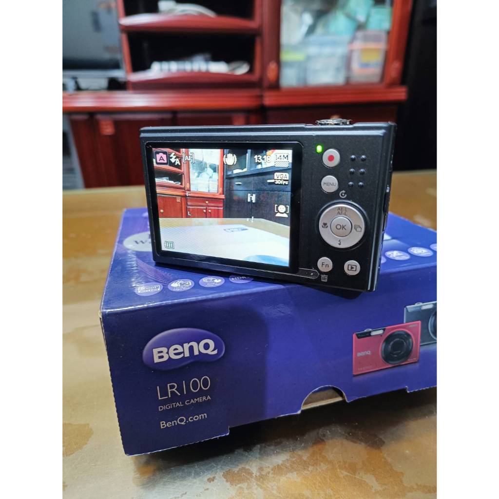 BenQ LR100 | 1400萬畫素 | 1秒開機 、快拍 | HDR | HD 錄影