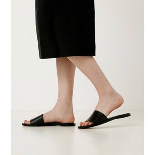 Common Projects 真皮涼拖鞋