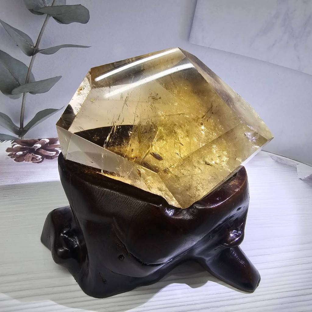 🫧奇幻世界能量水晶🫧 茶黃晶 黃水晶 茶黃晶隨形 茶黃水晶原礦 招財聚財 原礦擺件