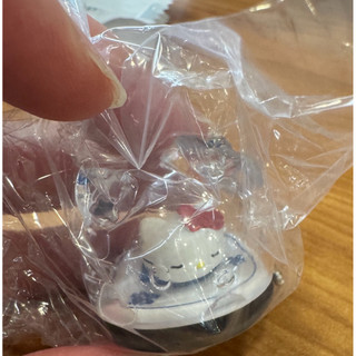 藏壽司扭蛋 /三麗鷗/kitty壽司盤/布丁狗磁鐵