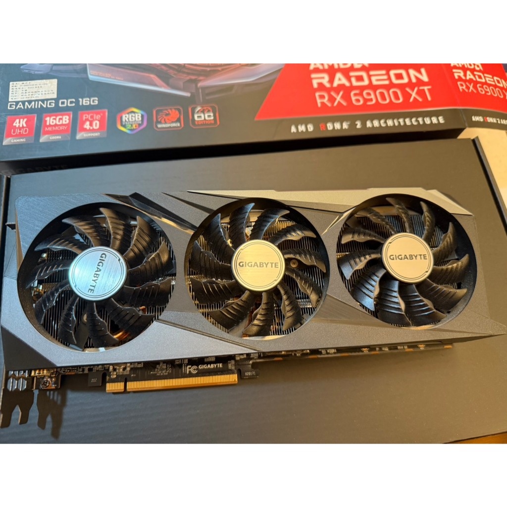 AMD Radeon RX6900XT 技嘉 完整盒裝 保固至2026年11月