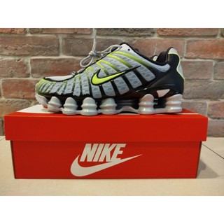 近全新NIKE SHOX TL彈簧鞋-官網購買