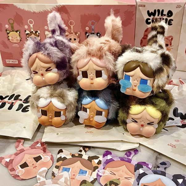 在台免運 泡泡瑪特 正版保證 POP MART CRYBABY 豹豹貓貓 搪膠毛絨掛件盲盒 哭娃 吊飾 盲盒 概率隐藏