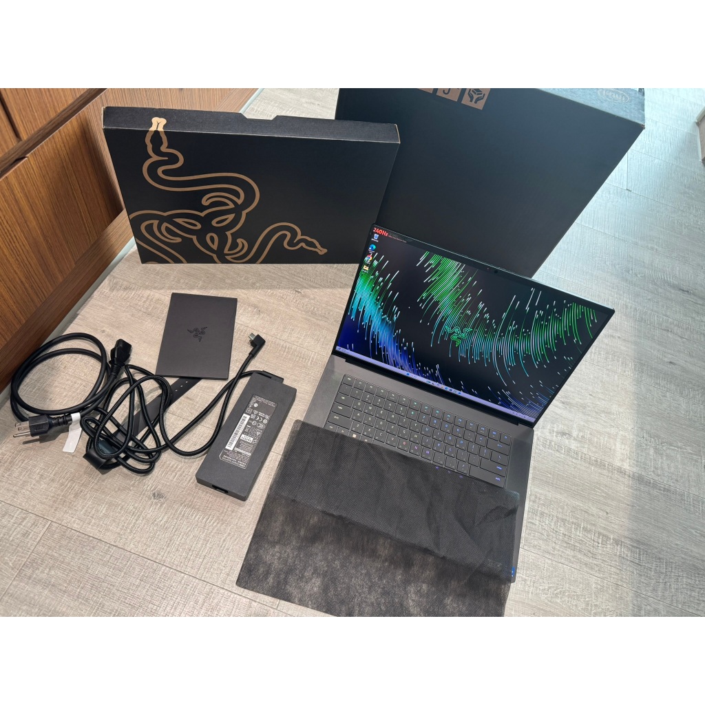 Razer 雷蛇 Blade 16 電競筆電 I9-13950HX 1T 32G RTX4080 二手筆電 遊戲筆電