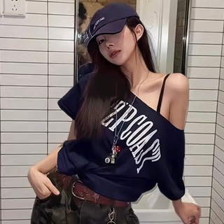 【風格Style】辣妹斜肩短袖 T恤 露肩短袖 短袖T恤 辣妹衣服 斜肩短袖 上衣 斜肩上衣 純欲上衣 短袖復古T恤