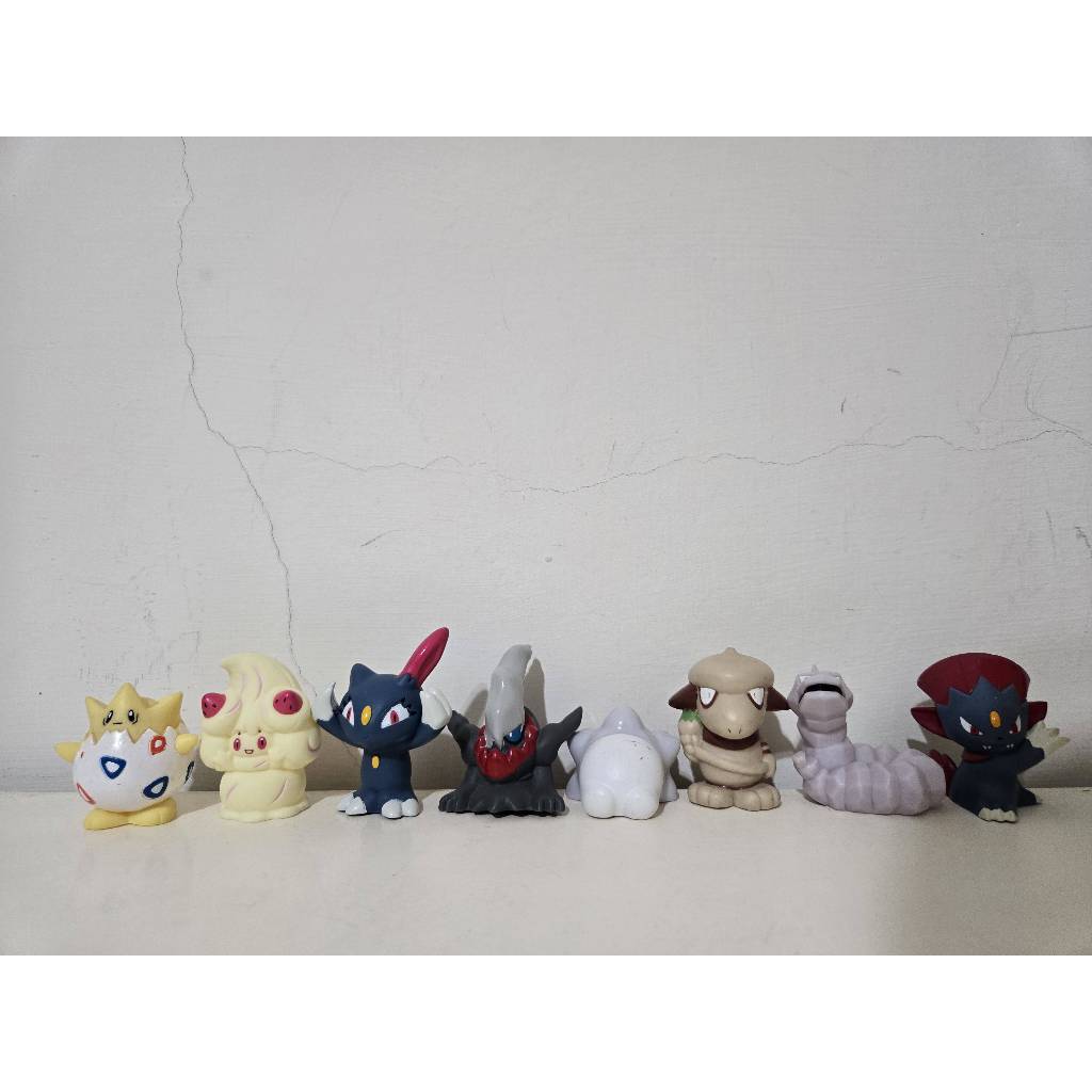 指偶 波克比/霜奶仙/狃拉/達克萊伊/雪吞蟲/塗塗犬/大岩蛇/瑪狃拉 寶可夢