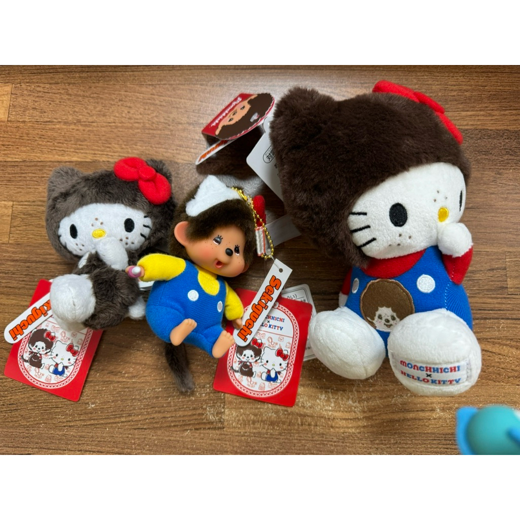 現貨在台❤️日本 monchhichi 蒙奇奇 三麗鷗 kitty聯名 凱蒂貓 娃娃 吊飾 公仔