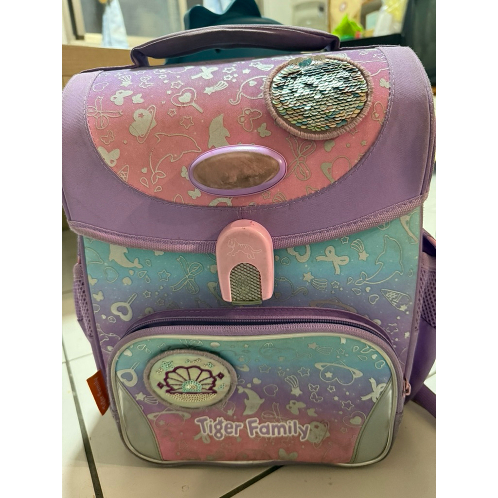 二手tiger family護脊書包
