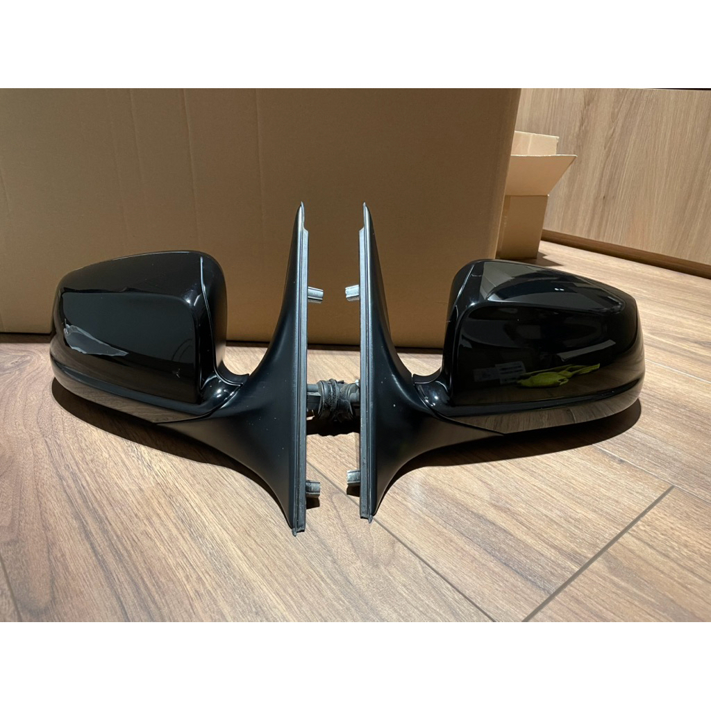 售BMW F10 F11 美規 後照鏡一對（原廠防眩功能）