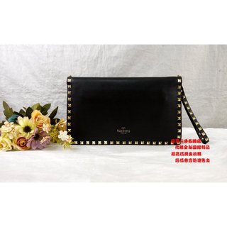 ☆優買二手精品名牌店☆ VALENTINO Rockstud 黑 牛皮 鉚釘 手拿包 晚宴包 手提包 發財包 麻將包 收
