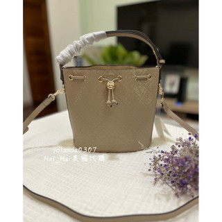 TORY BURCH/TB monogram浮雕水桶包 壓紋水桶包 手提包 斜背包 側背包《分大小尺寸 價格不同》