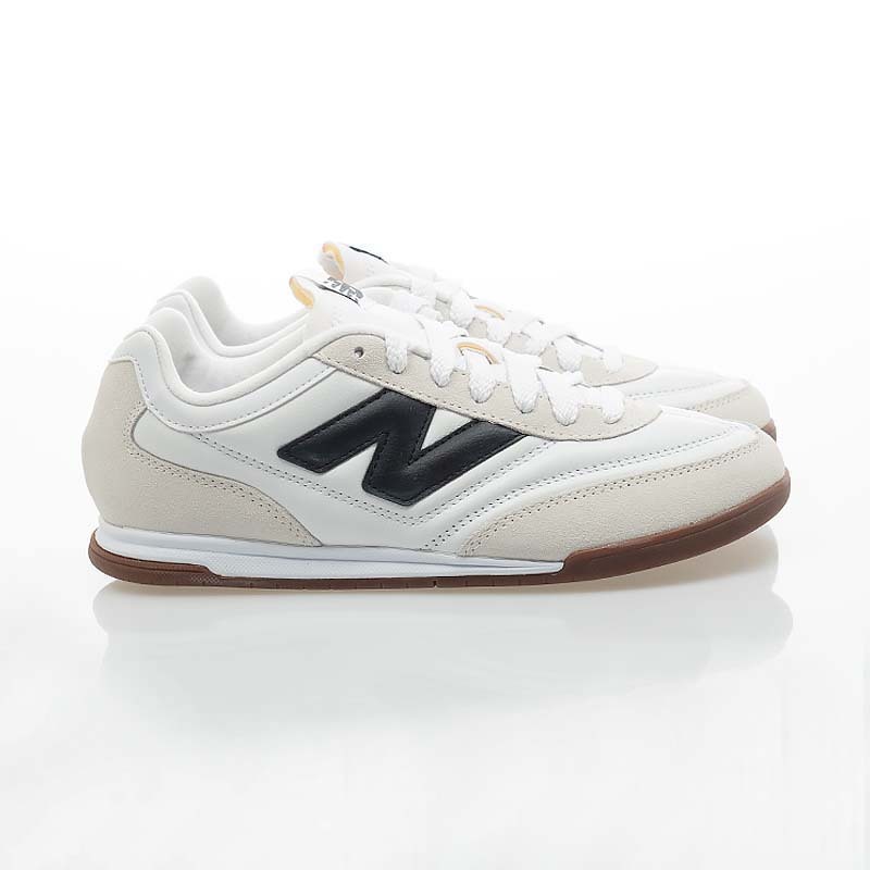 New Balance★URC42LA★22-29cm★クラシックの粋★人気早期完売 New Balance☆URC42LA☆22-29cm☆クラシックの粋☆人気早期完売