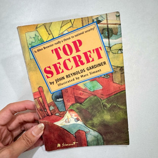 全英文童書top secret by john reynolds gardiner