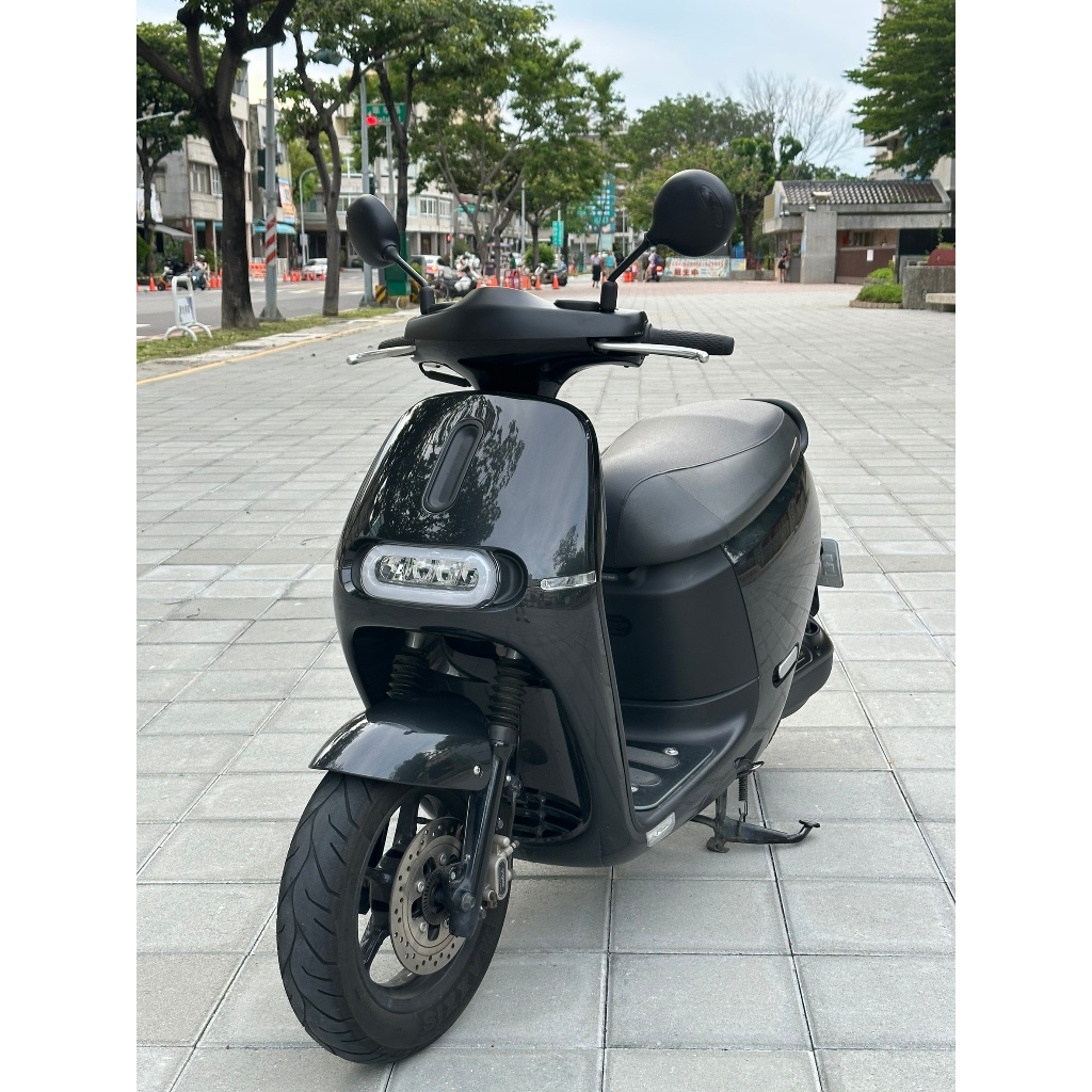 🛵高雄二手電動機車🛵 2023 Gogoro Premium TCS PRO 晶鑽灰  原廠保固至2025/12/02