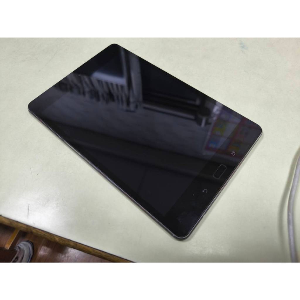 華碩ASUS Z8s 美版 安卓7.0系統 P00j 平板電腦 7.9吋螢幕 3+16GB