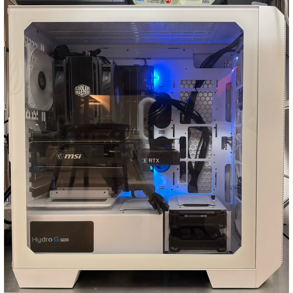 i7-13700KF RTX 3070Ti DDR5 高效電競主機｜4K剪輯直播設計神器｜含三星32吋曲面螢幕｜價格可議
