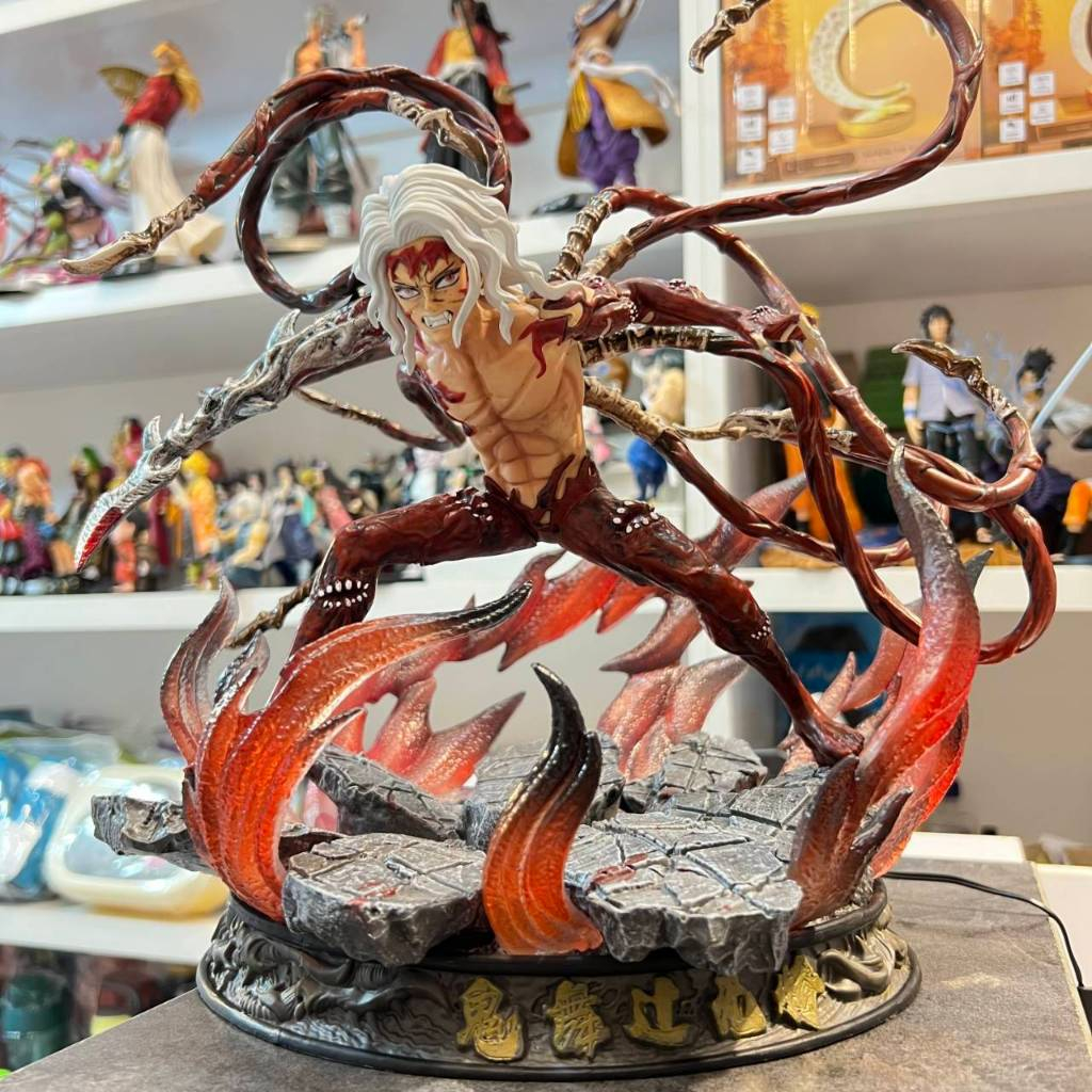 【鬼滅之刃】 鬼舞辻無慘 完全型態 可發光 鬼滅 無慘 鬼滅公仔 無慘公仔 發光鬼滅公仔 模型 公仔 擺飾 收藏 擺件