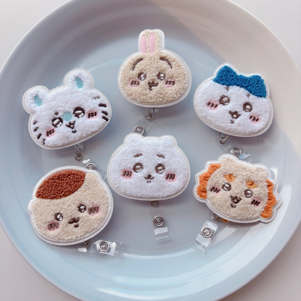 🌷現貨🌷 吉伊卡哇ちいかわChiikawa 烏薩奇可愛角色護理師名牌夾伸縮扣胸牌扣識別證吊繩胸卡夾吊牌扣醫護證件夾卡套夾