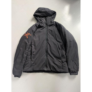 ［全新］始祖鳥聯名款ARC’TERYX × BEAMS Atom AR Hoody（尺寸M)買衣送購物袋