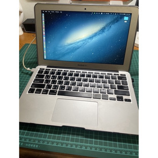 Apple 2013mid Mac air 11.6吋 4g記憶體 128g 硬碟 全機包殼