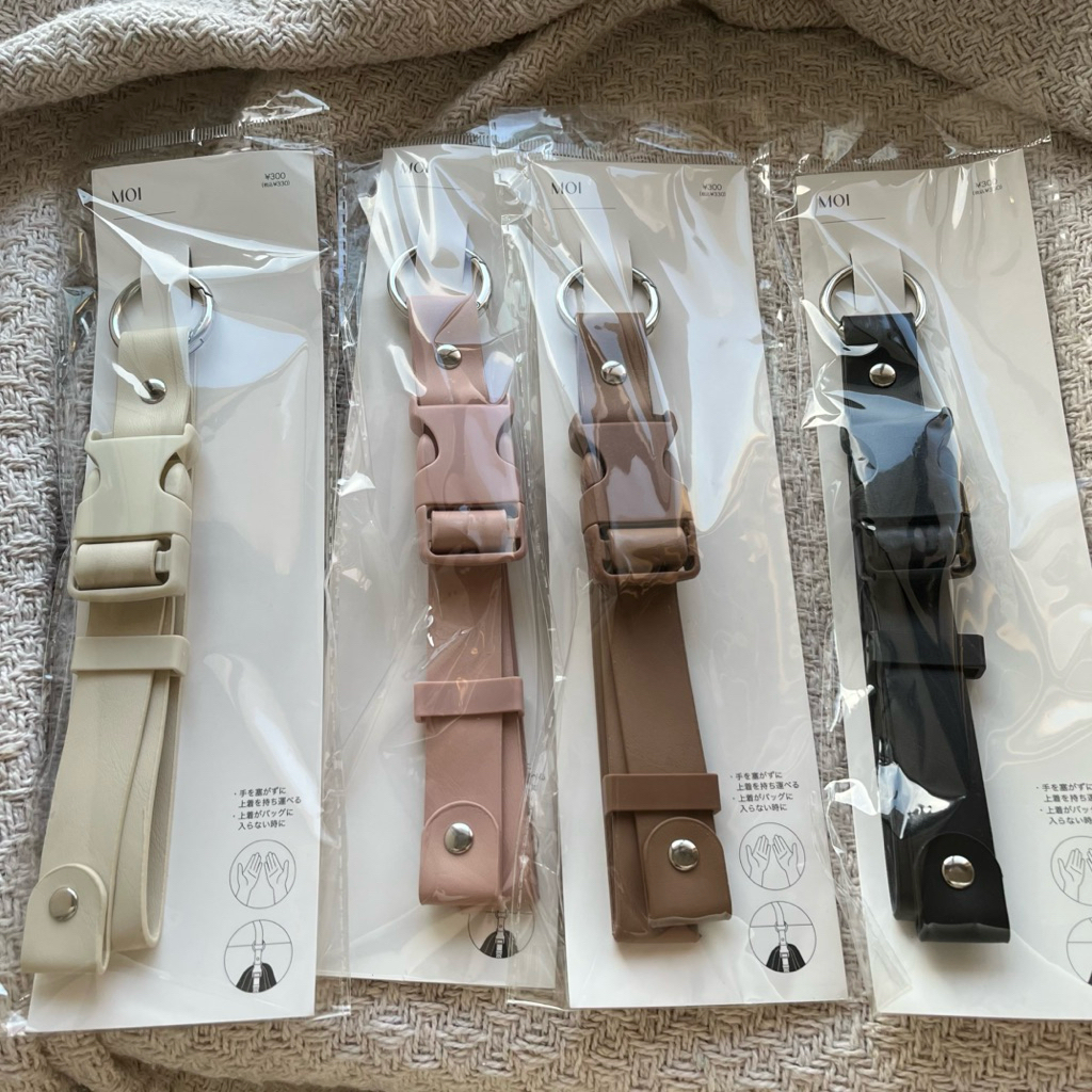 日本3COINS 包包外套掛飾 外套扣環 掛勾帶