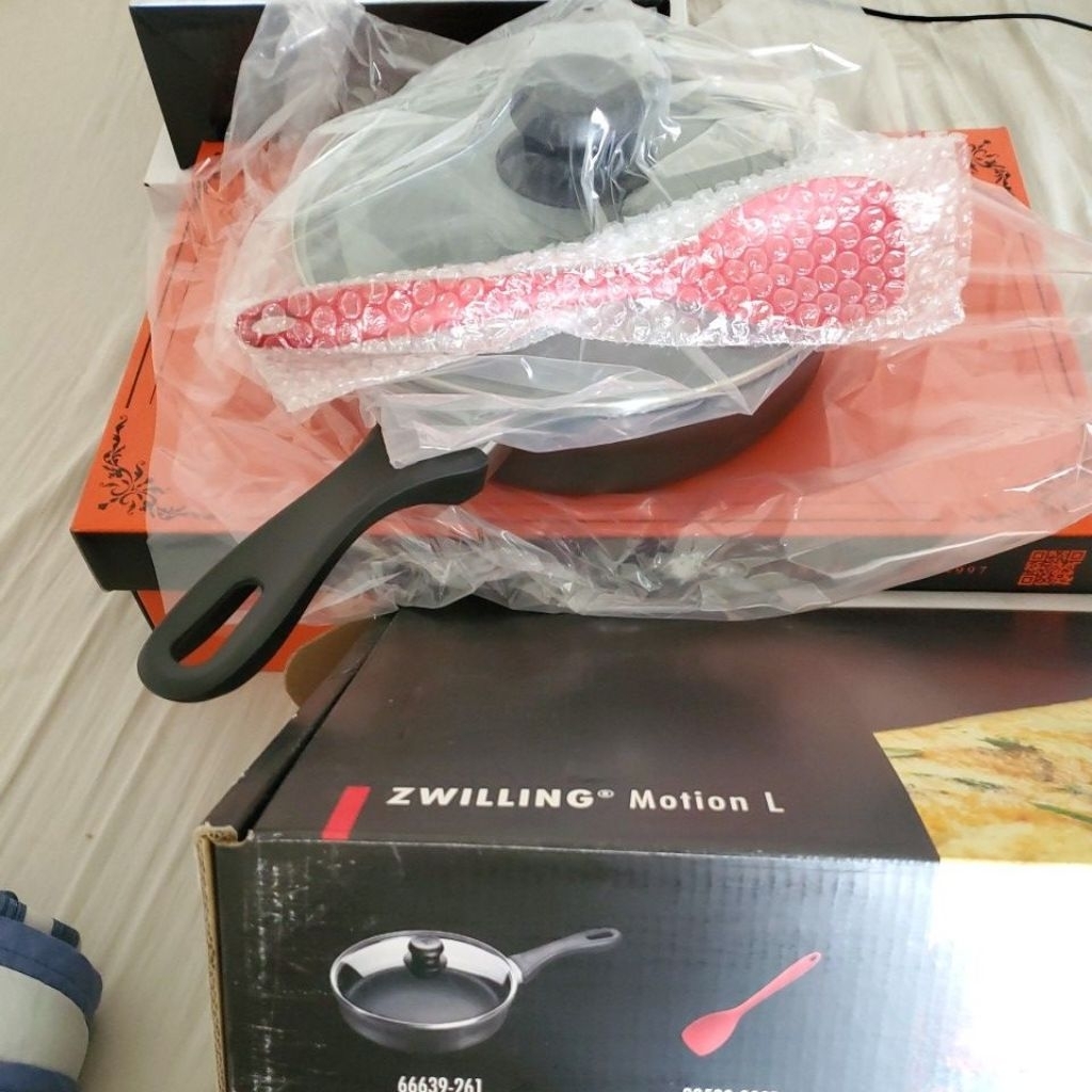 ZWILLING MOTIONL德國 雙人牌 平煎鍋含蓋26cm+矽膠鍋鏟