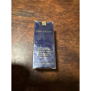 Estée Lauder 持久 粉底液 30ml (未拆）