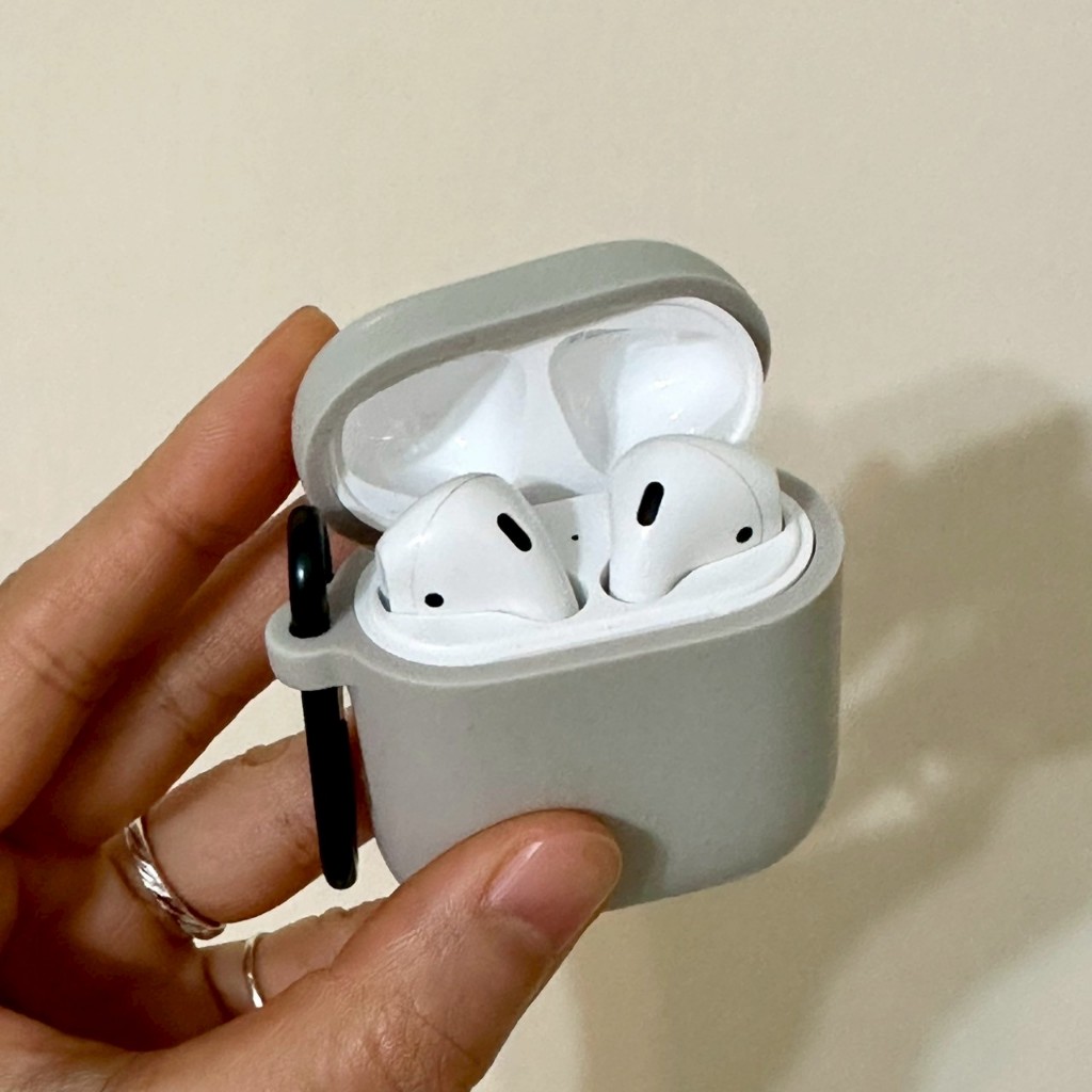 🔥蘋果正版🔥 Apple Airpods2代 二手 附原廠盒裝 附贈灰色保護套 A2032 A2031 A1602