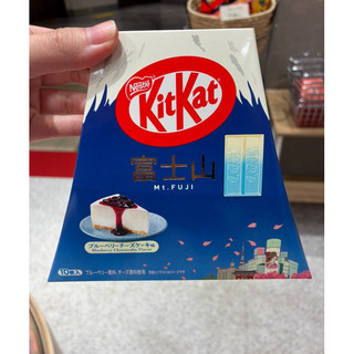 ✅電子發票【Nestlé KITKAT】富士山限定風味｜藍莓起司蛋糕巧克力禮盒❗️融化風險