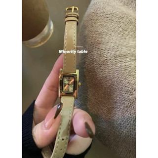 𝐴𝐵 𝐶ℎ𝑖𝑐｜現貨❣️自留！氣質金框奶茶色小羊皮長方手錶
