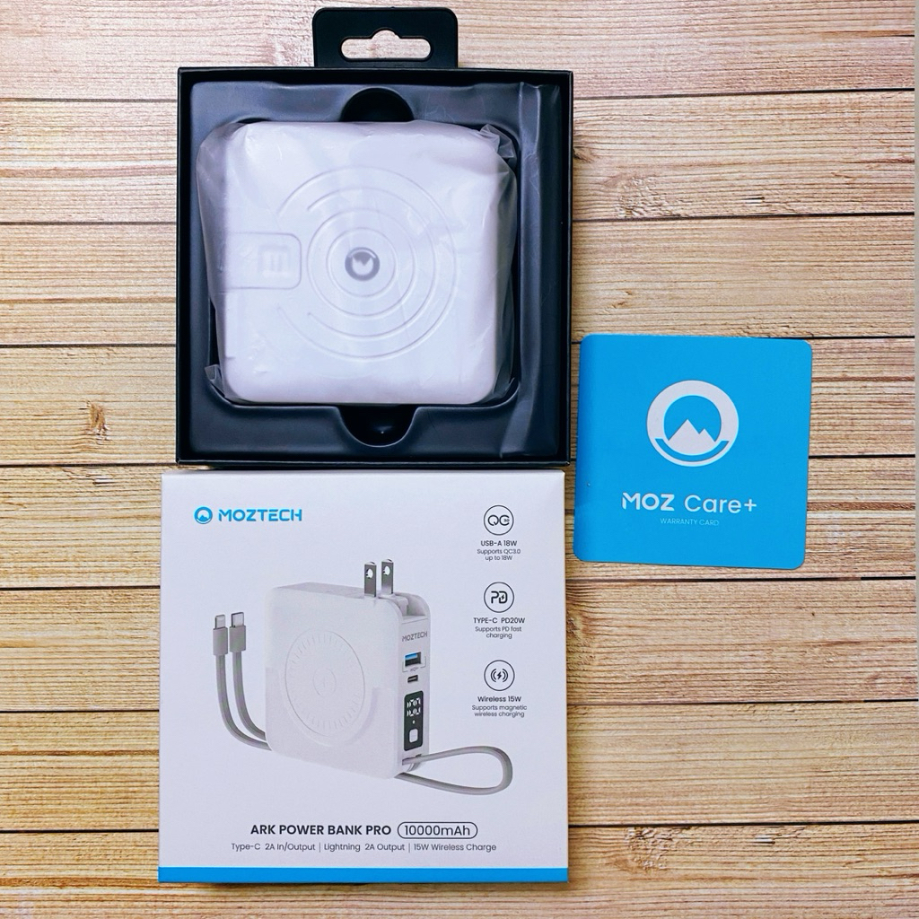 [MOZTECH］墨子 五合一 萬能充pro 10000mAh 37wh 18W 快充 行動電源 原廠附盒 二手 便宜賣