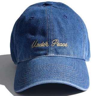 UNDER PEACE CHAIN CURSIVE / DENIM BASEBALL CAP 刺繡 老帽 (丹寧深藍色)